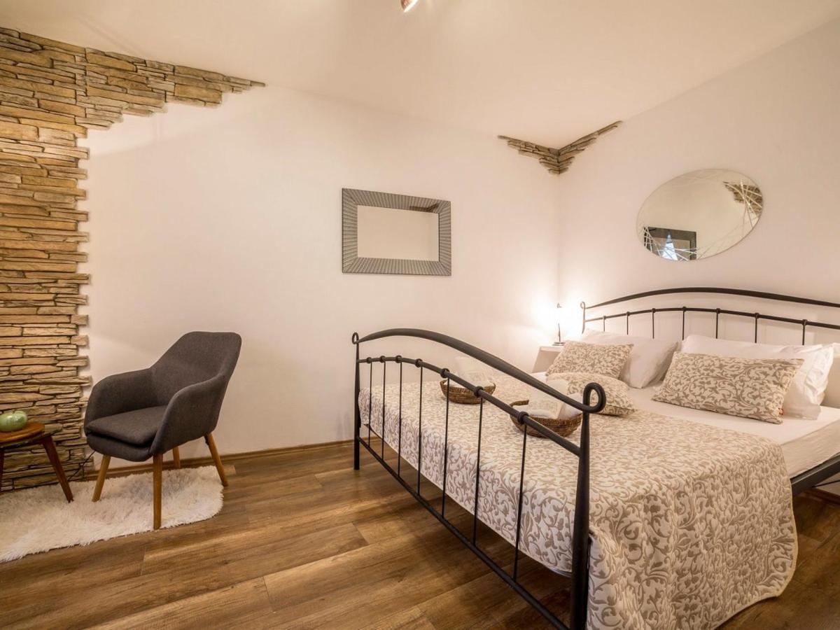 Iron Gates Apartments Split Eksteriør bilde