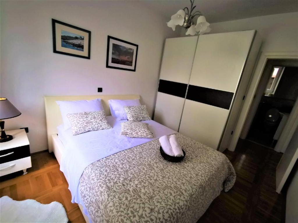Iron Gates Apartments Split Eksteriør bilde